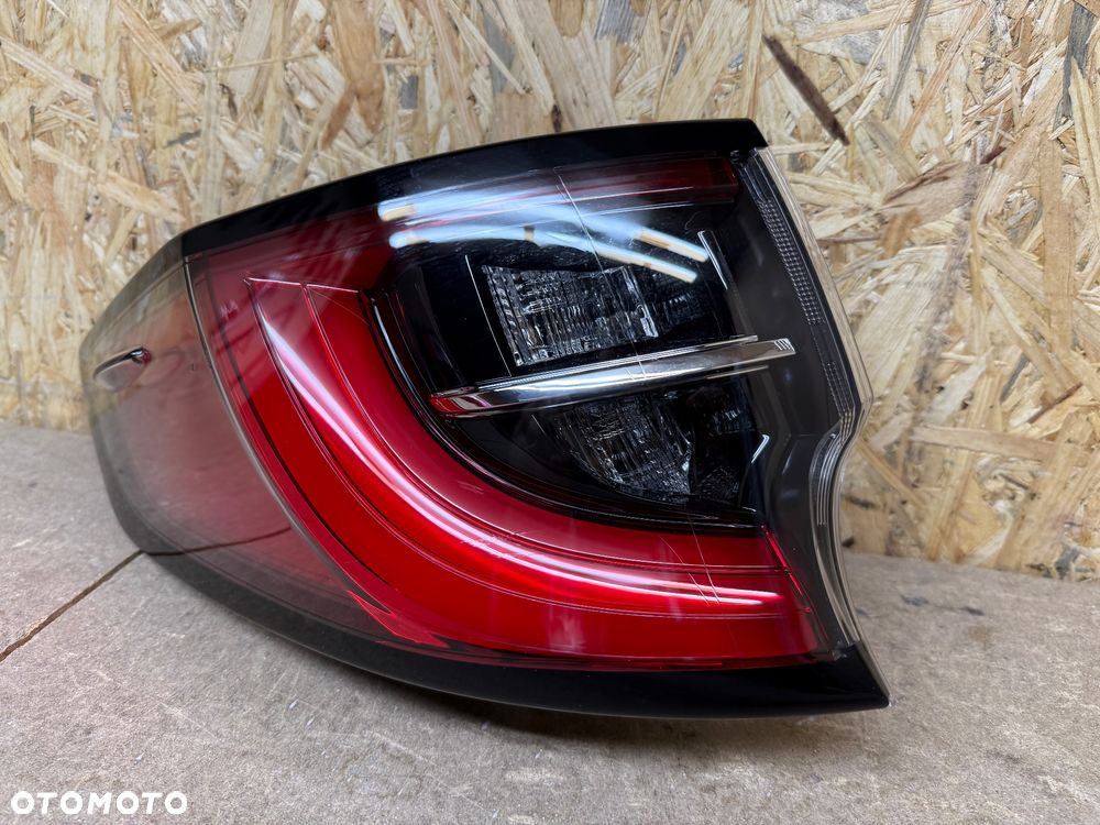 LAMPA TYŁ LEWA LED TOYOTA COROLLA E21 KOMBI - 15