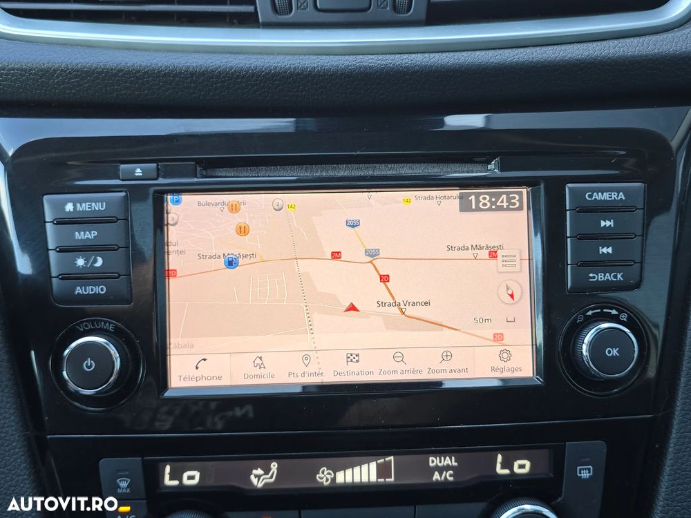 Nissan Qashqai 1.3 DIG-T N-CONNECTA - 11