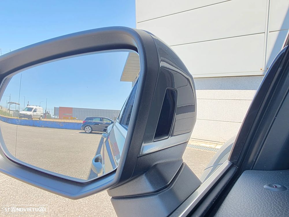 Audi Q3 2.0 TDI Sport S tronic - 9