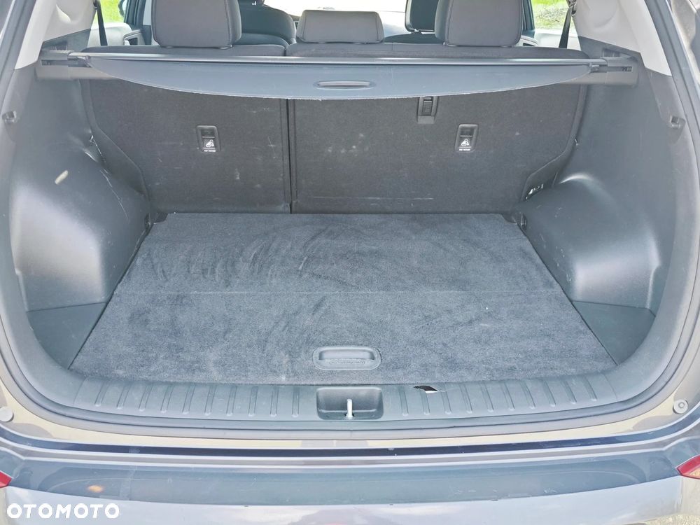 Hyundai Tucson blue 1.7 CRDi 2WD DCT Premium - 23