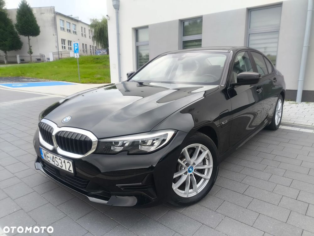 BMW Seria 3 320e - 2