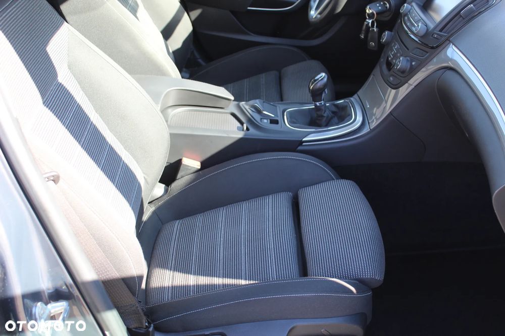 Opel Insignia - 20