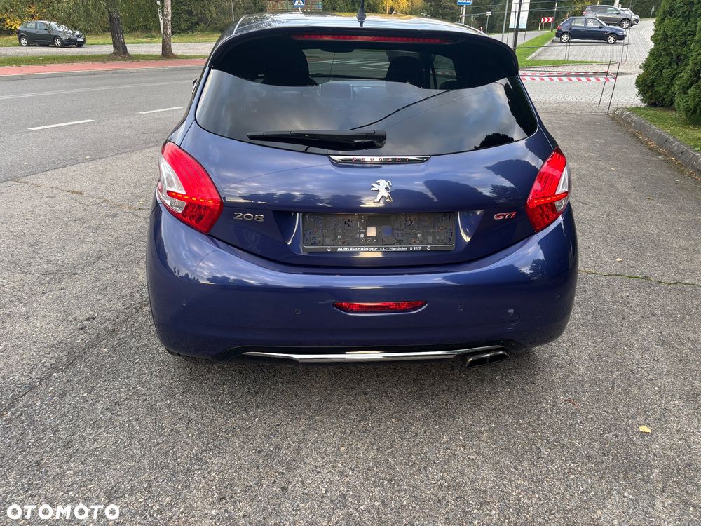 Peugeot 208 1.6 THP GTi - 10