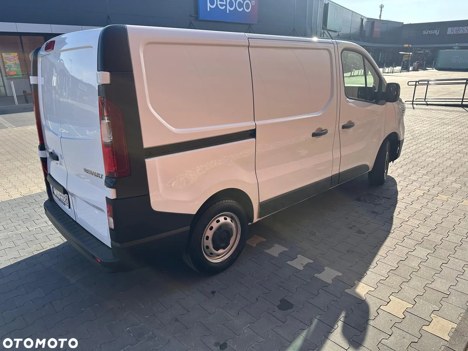 Renault Trafic - 26