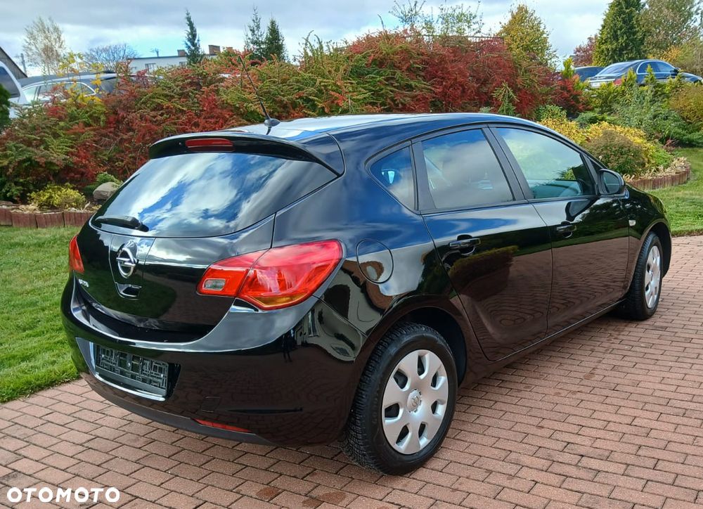 Opel Astra 1.6 - 2