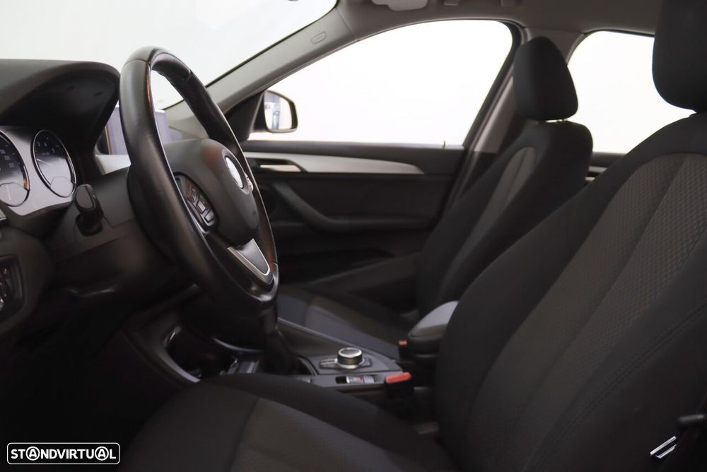 BMW X1 25 e xDrive xLine - 5