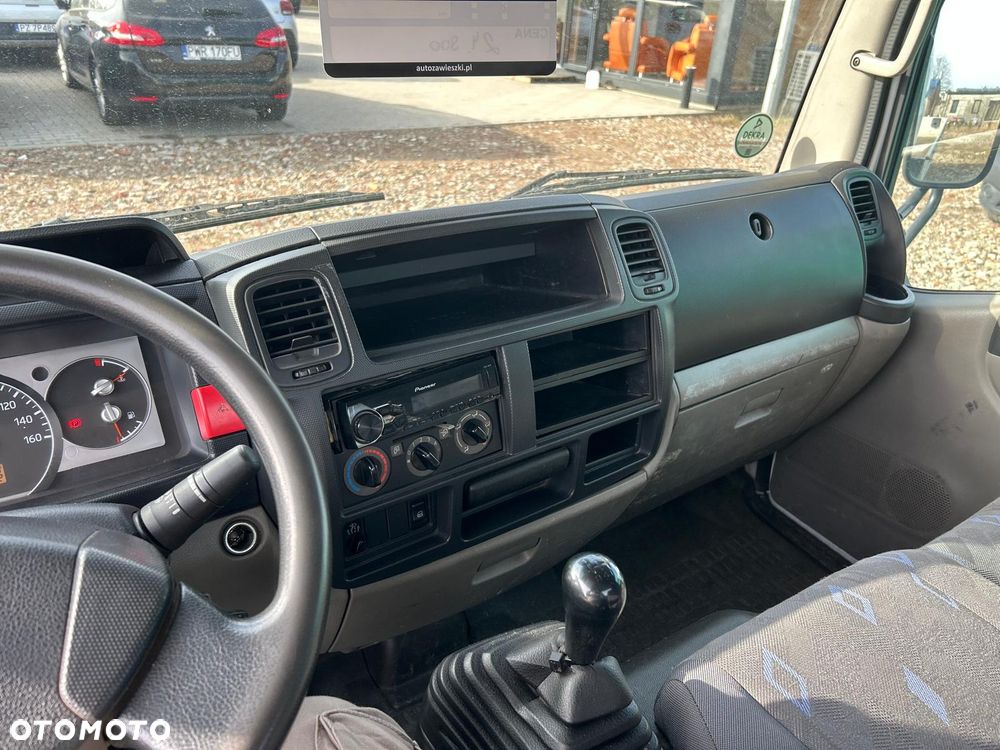 Renault MAXITY - 17