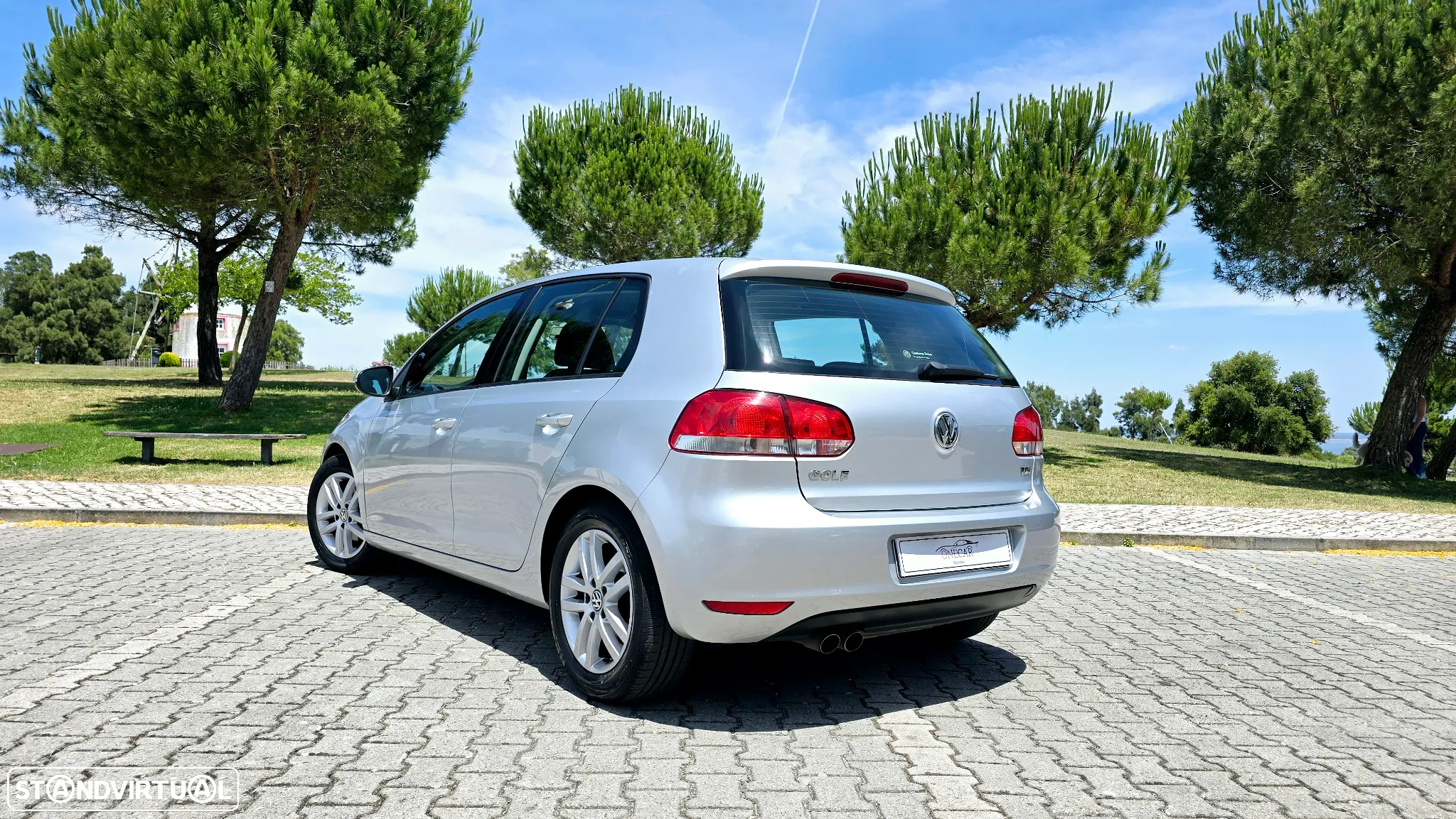 VW Golf 2.0 TDi Trendline - 4