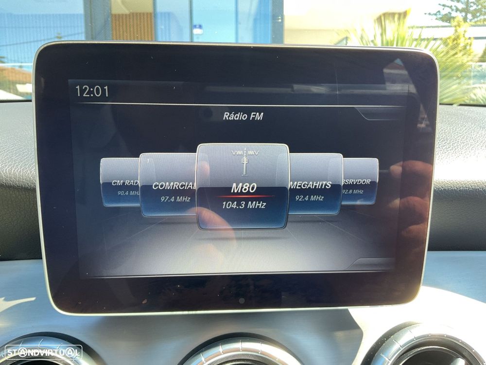 Mercedes-Benz CLA 180 d Shooting Brake AMG Line Aut. - 24