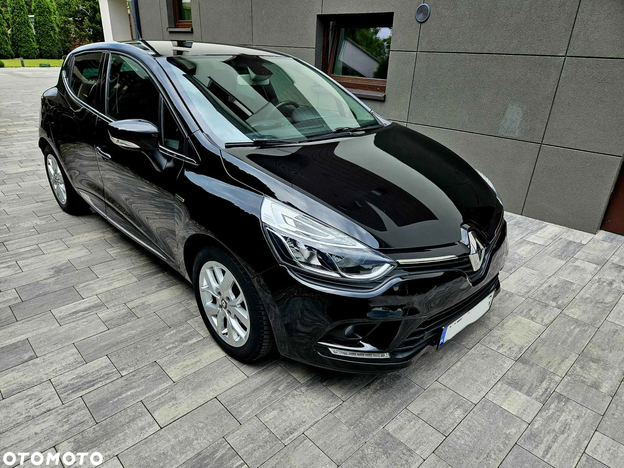 Renault Clio 1.2 16V Limited Plus - 5
