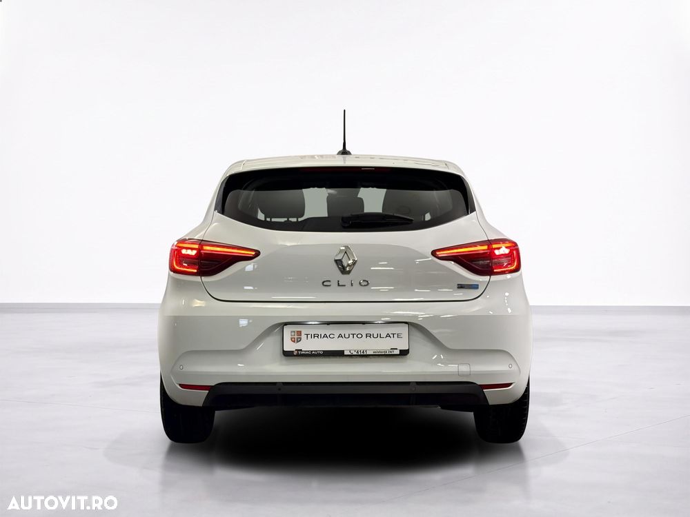 Renault Clio - 5