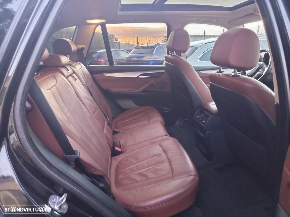 BMW X5 25 d sDrive Comfort 7L - 38