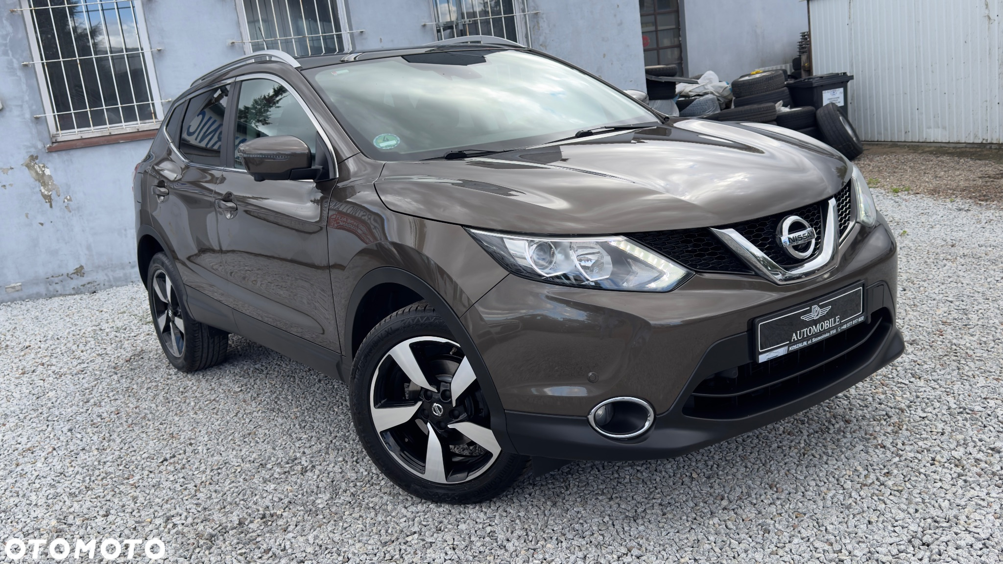 Nissan Qashqai 1.5 dCi TEKNA+ - 8