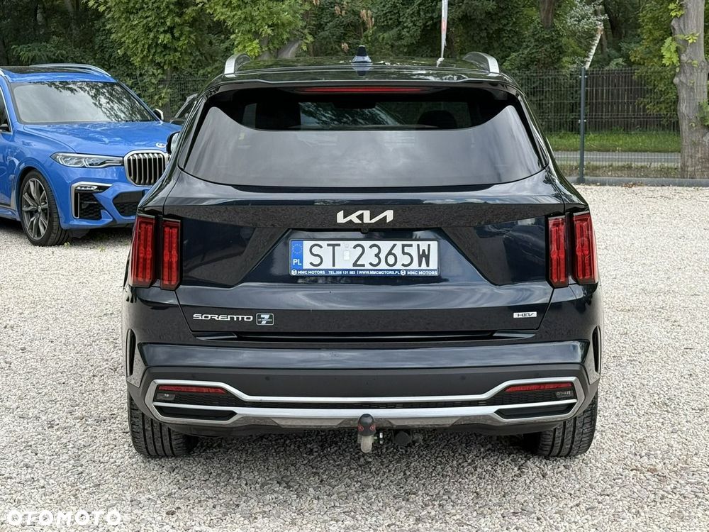 Kia Sorento - 4