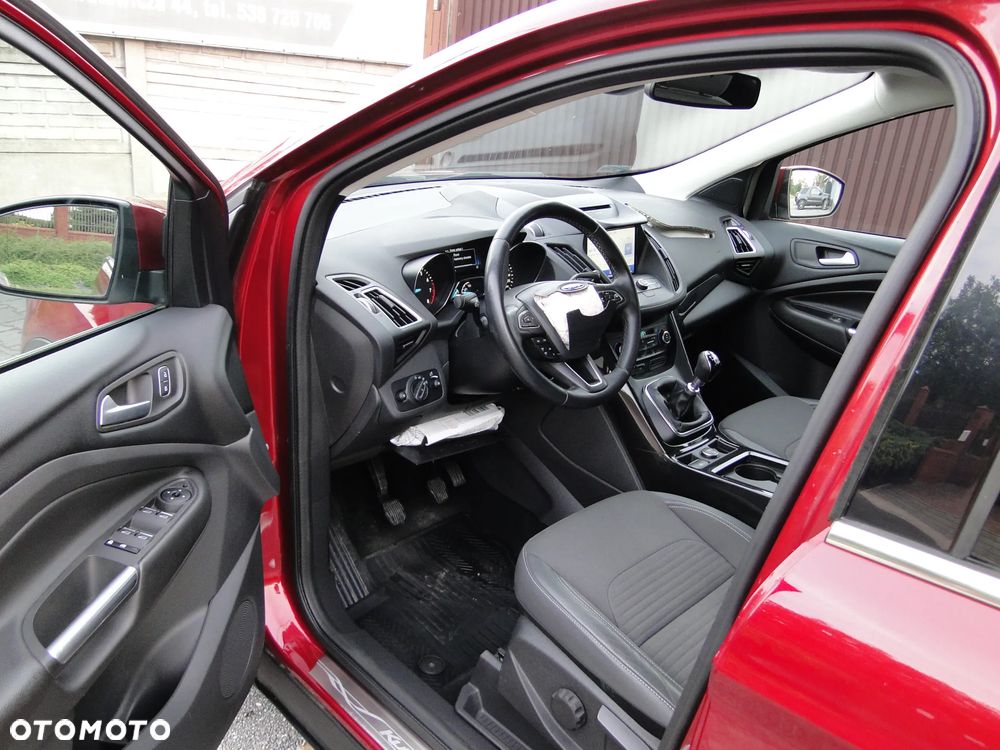 Ford Kuga 1.5 EcoBoost FWD Titanium - 17