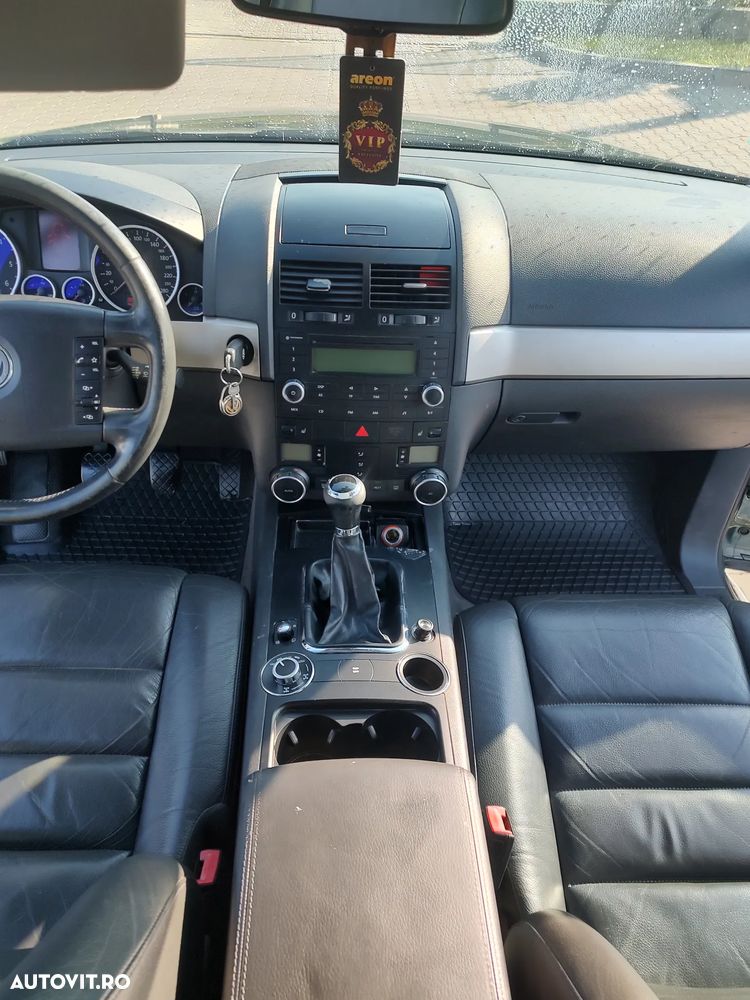 VOLKSWAGEN Touareg 2009 — imagine 7