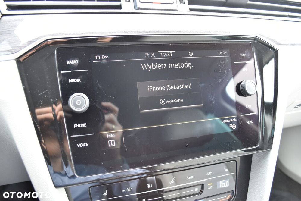 Volkswagen Passat Variant 1.5 TSI EVO Elegance DSG - 19