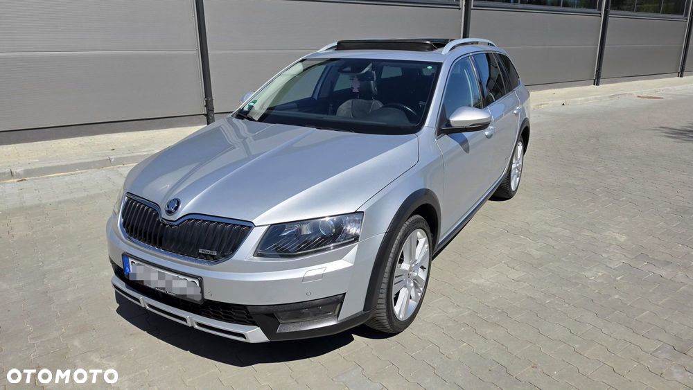 Skoda Octavia 2.0 TDI 4x4 DSG Scout - 1