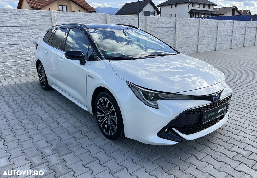 Toyota Corolla 1.8 HSD Exclusive interior Negru - 8