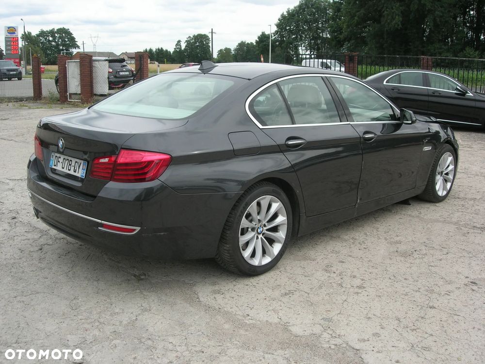 BMW Seria 5 525d xDrive Sport-Aut Luxury Line - 6