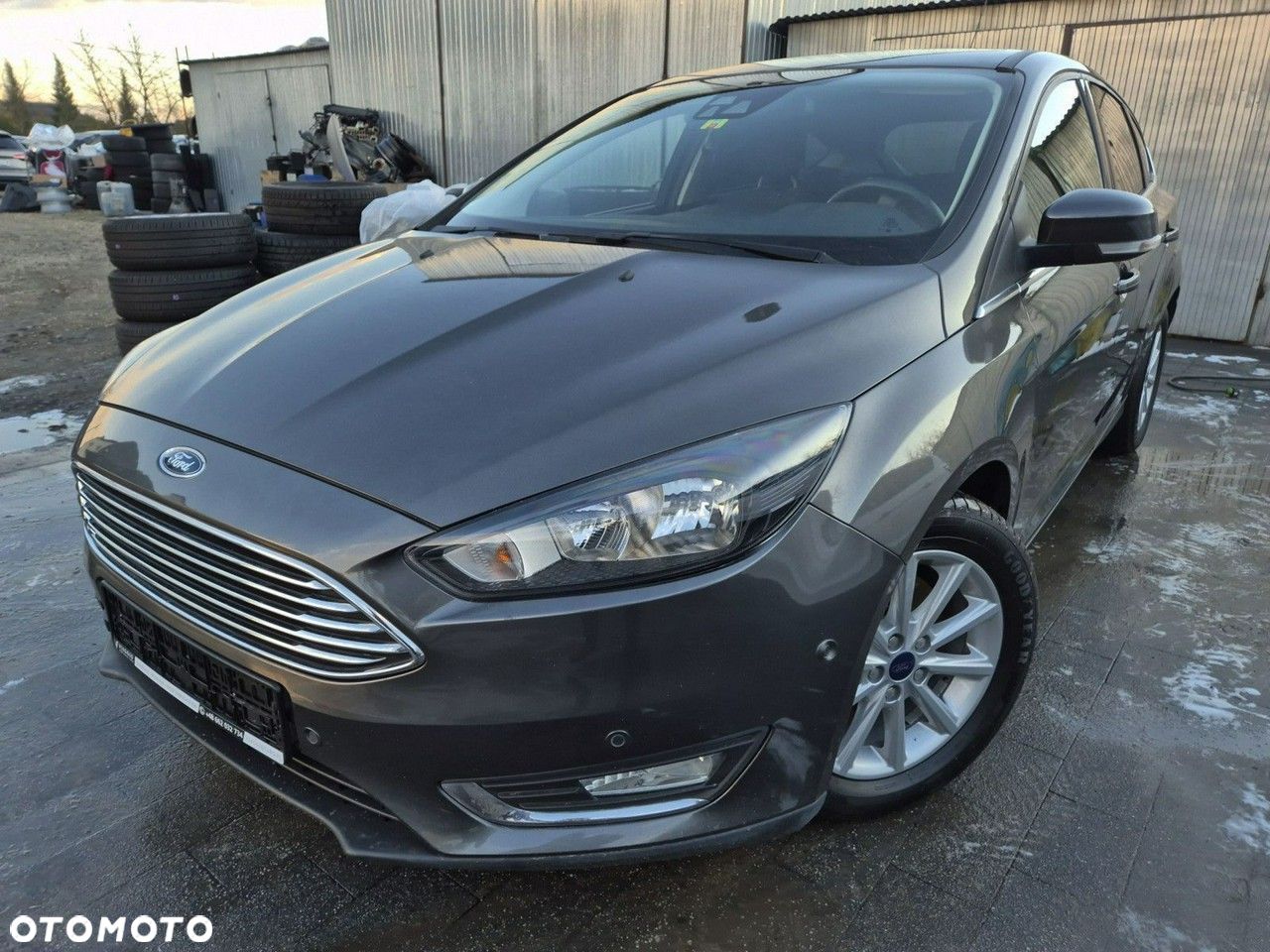 Ford Focus - 1