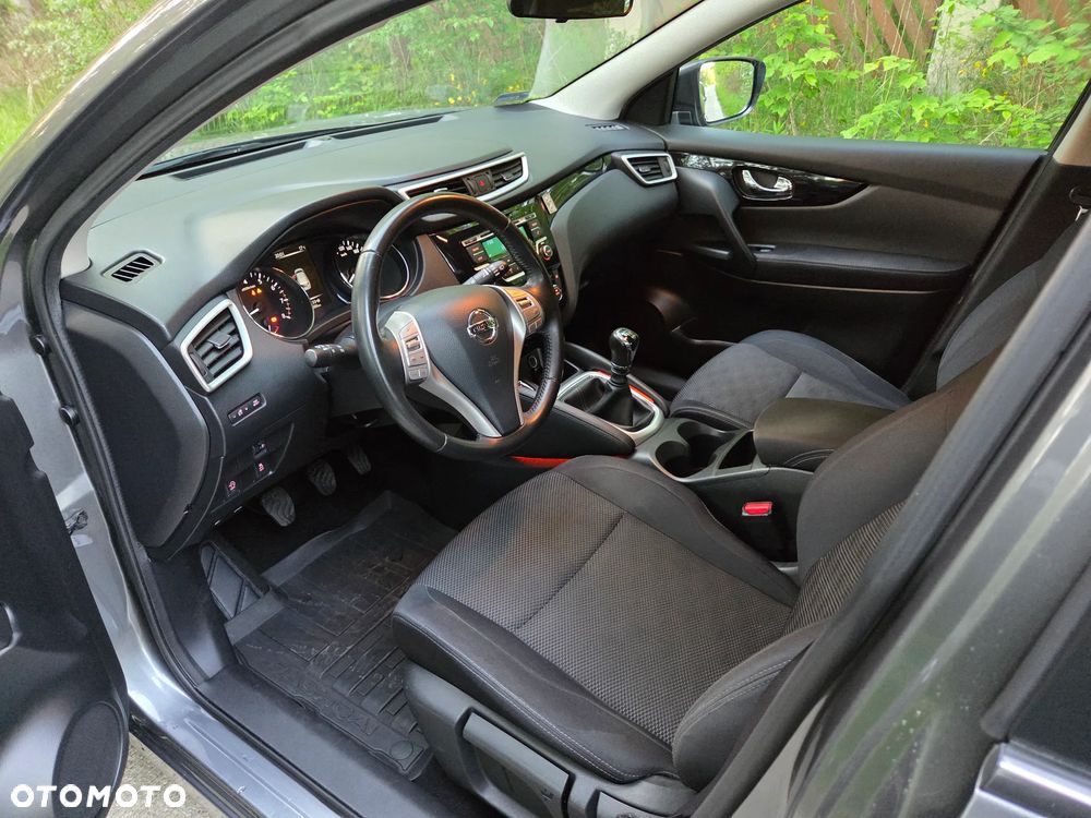 Nissan Qashqai 1.2 DIG-T Acenta EU6 - 14