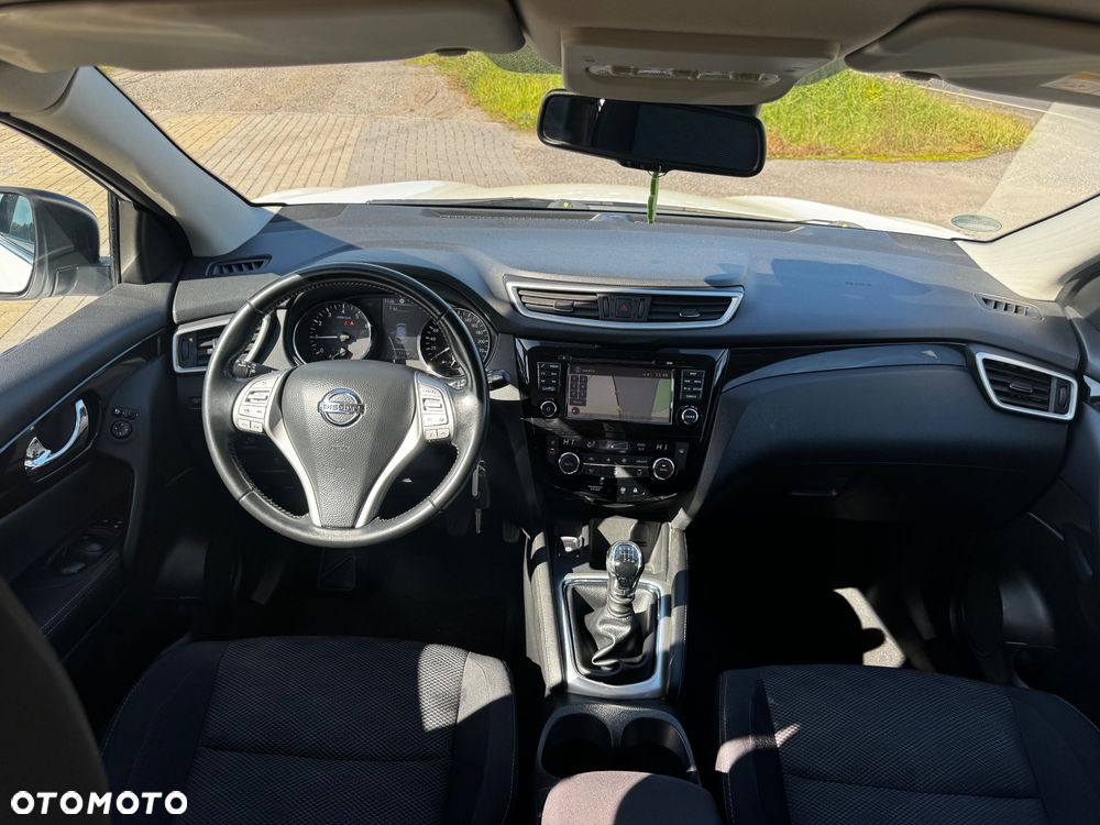 Nissan Qashqai 1.6 DIG-T Visia - 7
