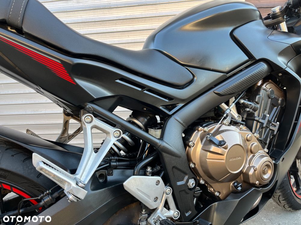 Honda CBR - 38