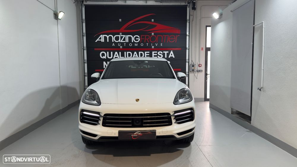 Porsche Cayenne E-Hybrid - 2