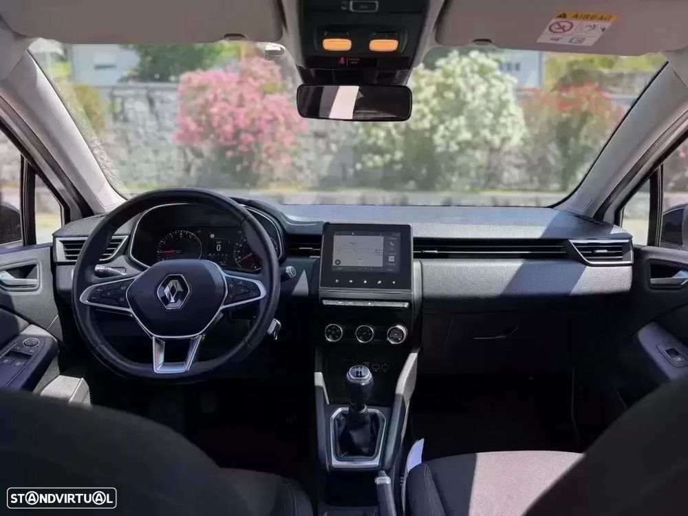 Renault Clio 1.0 TCe Exclusive — fotografia 4