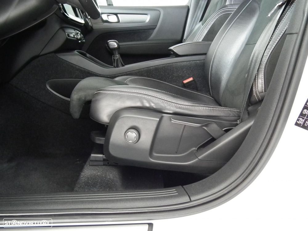 Volvo XC 40 2.0 D3 R-Design - 13
