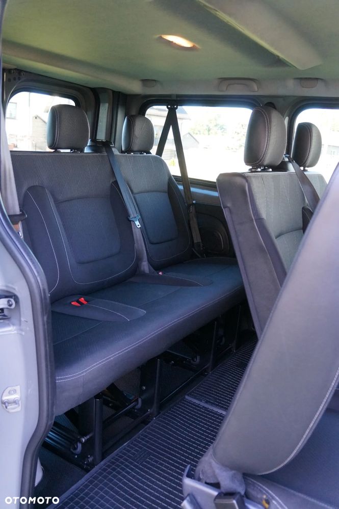 Nissan NV300 - 18
