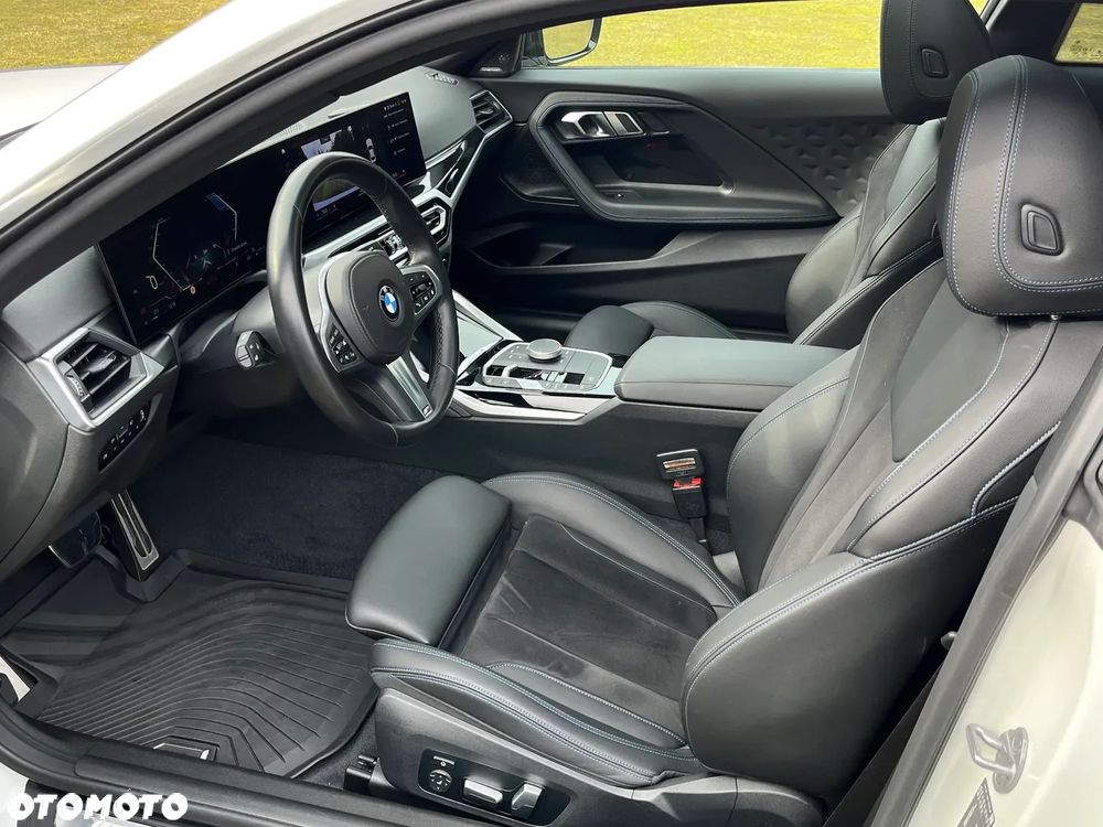 BMW Seria 2 220d M Sport - 5