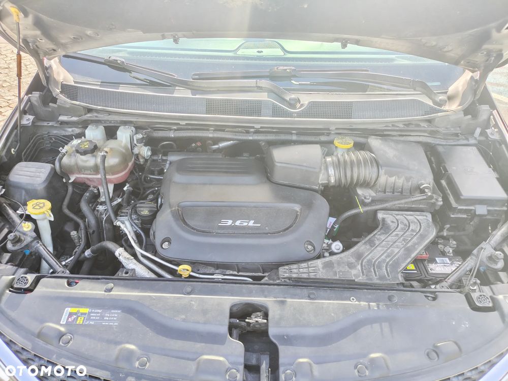 Chrysler Pacifica - 14