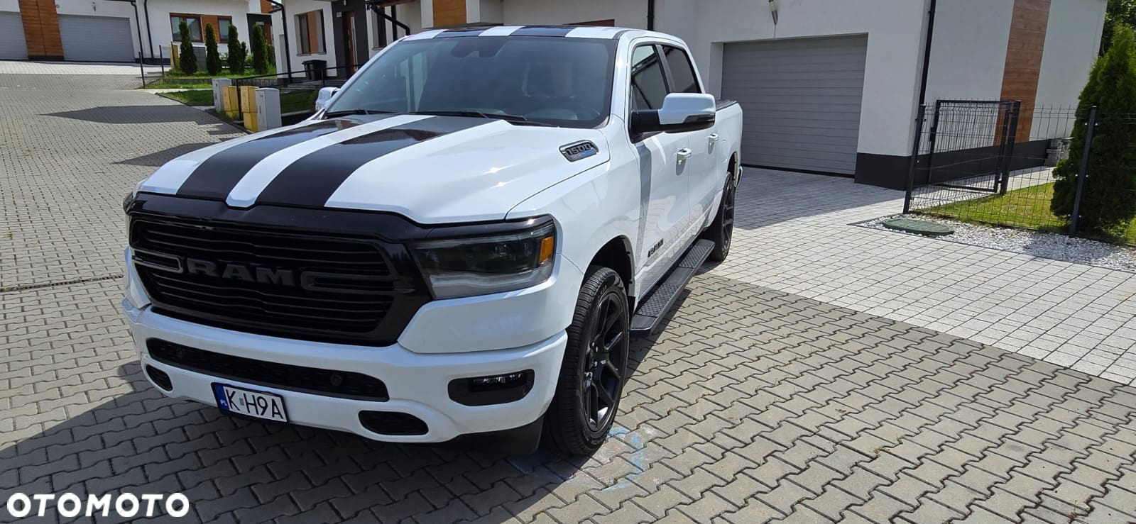 RAM 1500 Crew Cab Sport - 2
