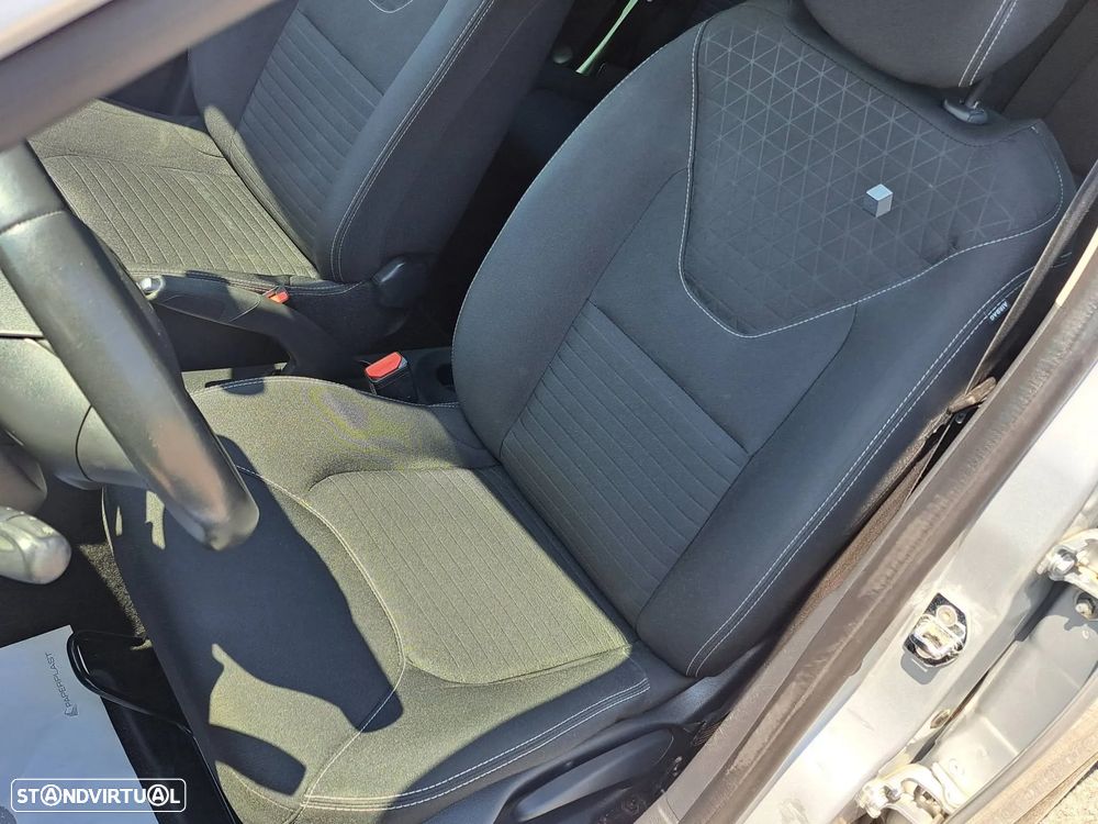 Renault Clio 0.9 TCe Limited Edition - 17