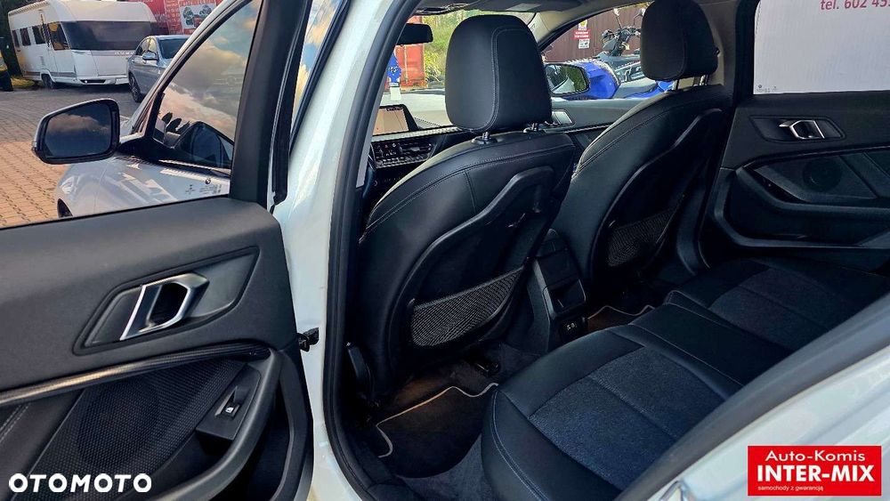BMW Seria 1 - 38