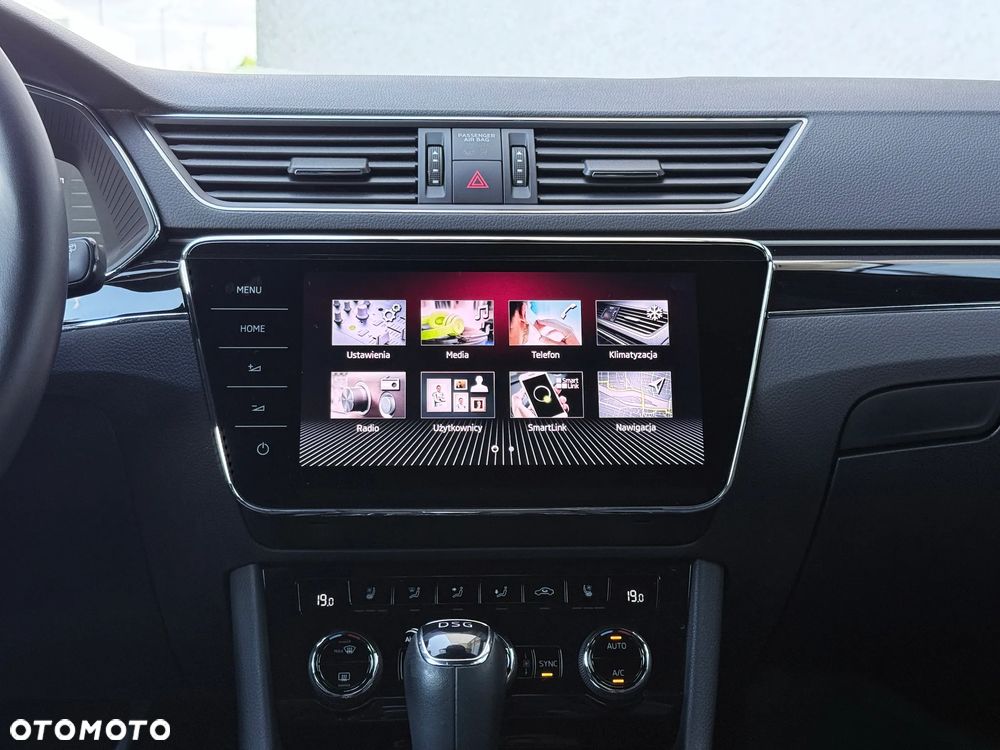 Skoda Superb 2.0 TSI L&K DSG - 35