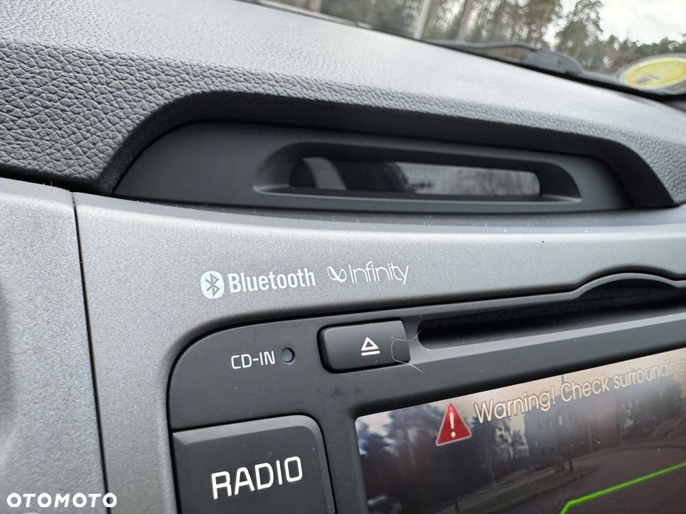 Kia Sportage 1.7 CRDI 2WD Spirit - 16