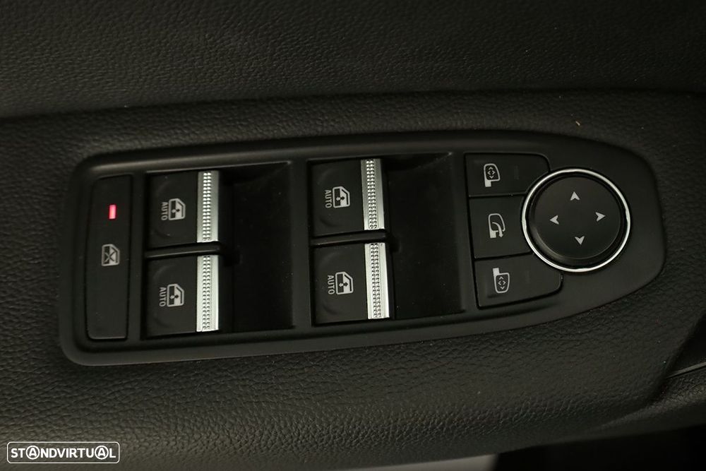 Renault Captur 1.0 TCe Techno Bi-Fuel - 18