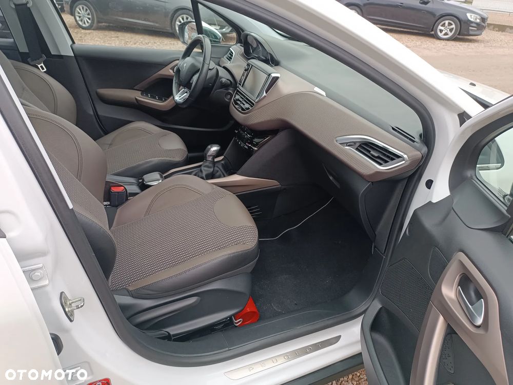 Peugeot 2008 PureTech 82 Active - 30