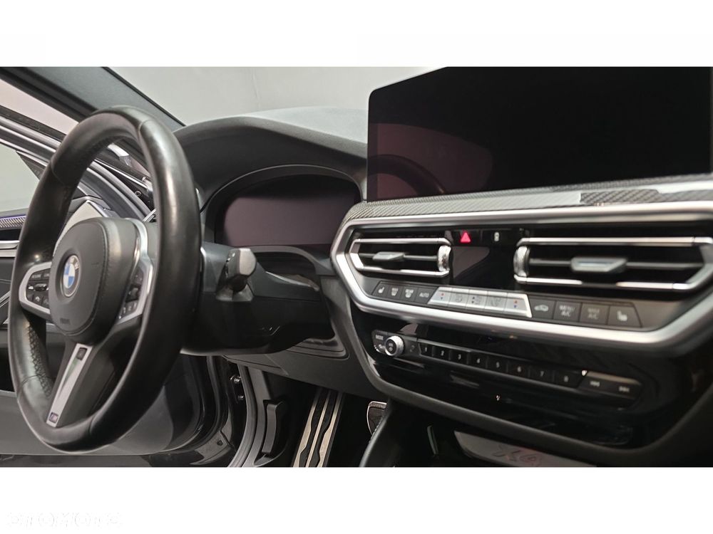 BMW X4 - 32