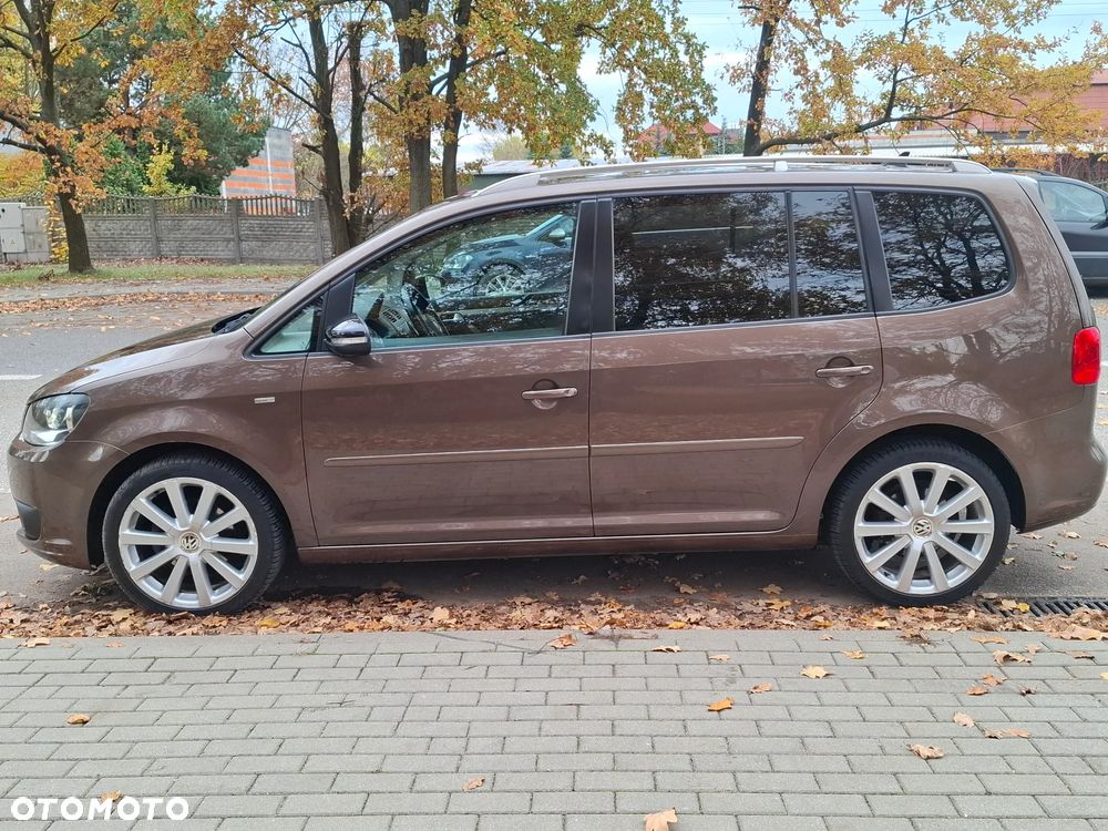 Volkswagen Touran 1.6 TDI DPF BlueMotion Technology DSG MATCH - 4