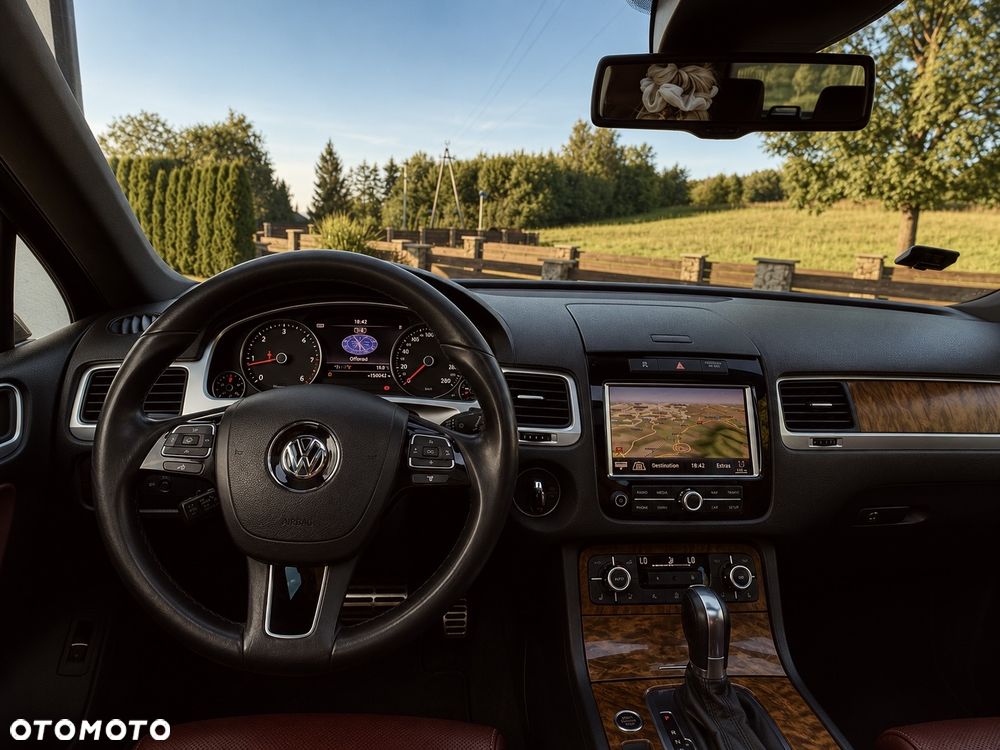 Volkswagen Touareg 4.2 V8 TDI DPF Automatik Exclusive - 11