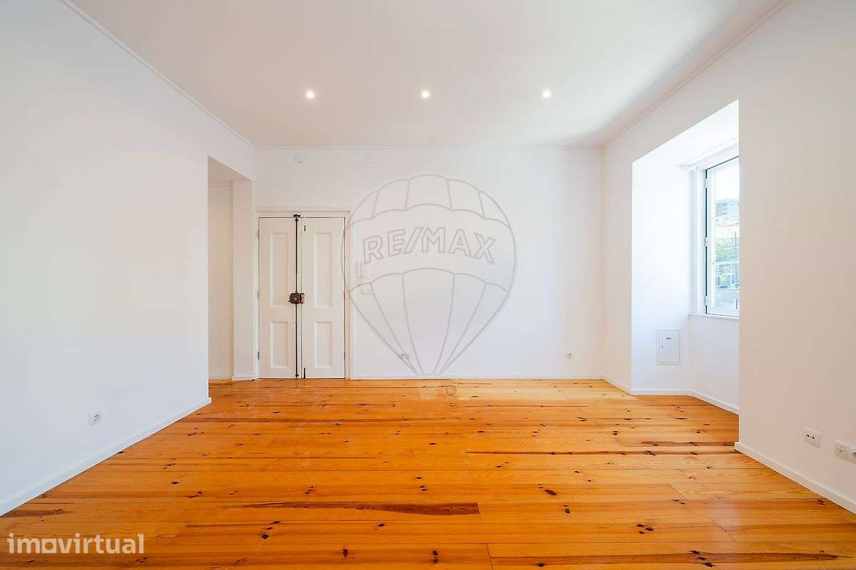 Apartamento T1 para arrendamento - Grande imagem: 2/22