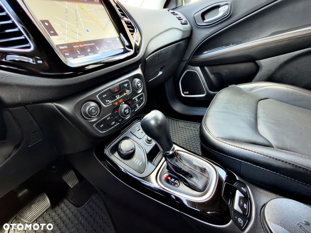 Jeep Compass 1.4 MultiAir Active Drive Automatik Opening Edition - 28