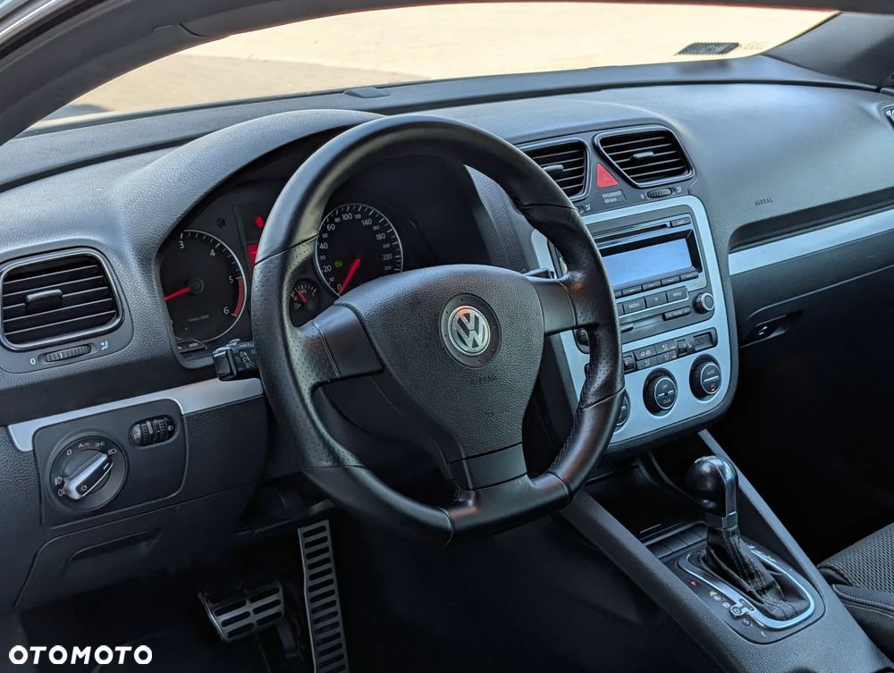 Volkswagen Scirocco 2.0 TDI DSG Edition - 11