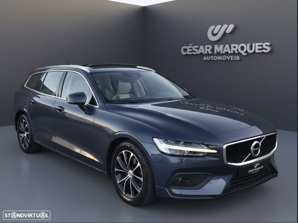 Volvo V60 2.0 D3 Momentum Plus - 4