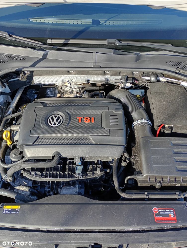 Volkswagen Golf - 19