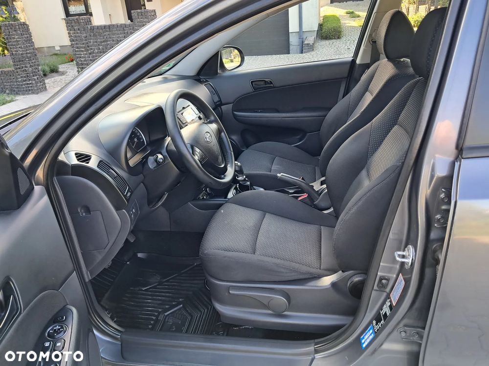 Hyundai i30 1.6 CRDi Edition 20 - 13
